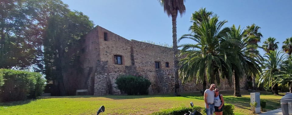 Salou: Private Tour Siurana Village With Free 1 Glass Wine - Free Time for Coffee/Drink