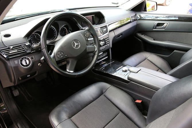 Salzburg Train Station Arrival Transfer - FAQ