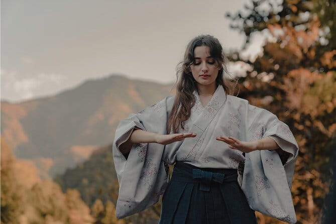 Samurai Nature Retreat and Swordsmanship Class in Mt. Fuji - Sword Practice and Meditation