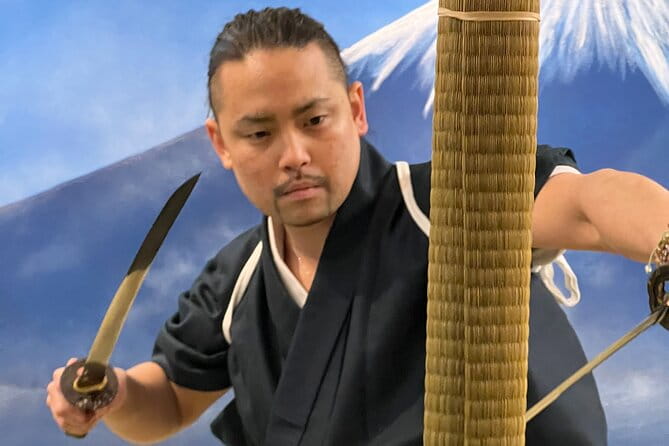 Samurai Training With Modern Day Musashi in Kyoto - Instruction and Class Size