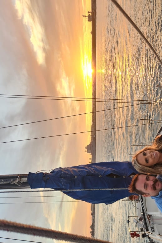 San Diego: 2 Person Private Sailing Cruise With Snacks - Included Amenities