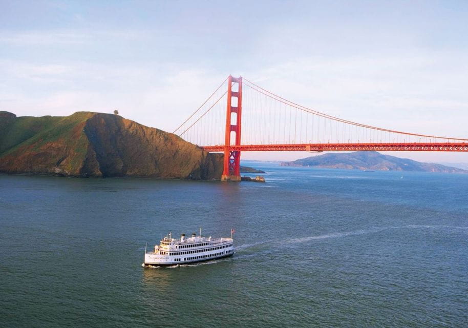 San Francisco: Christmas Eve Buffet Brunch or Dinner Cruise - Key Points