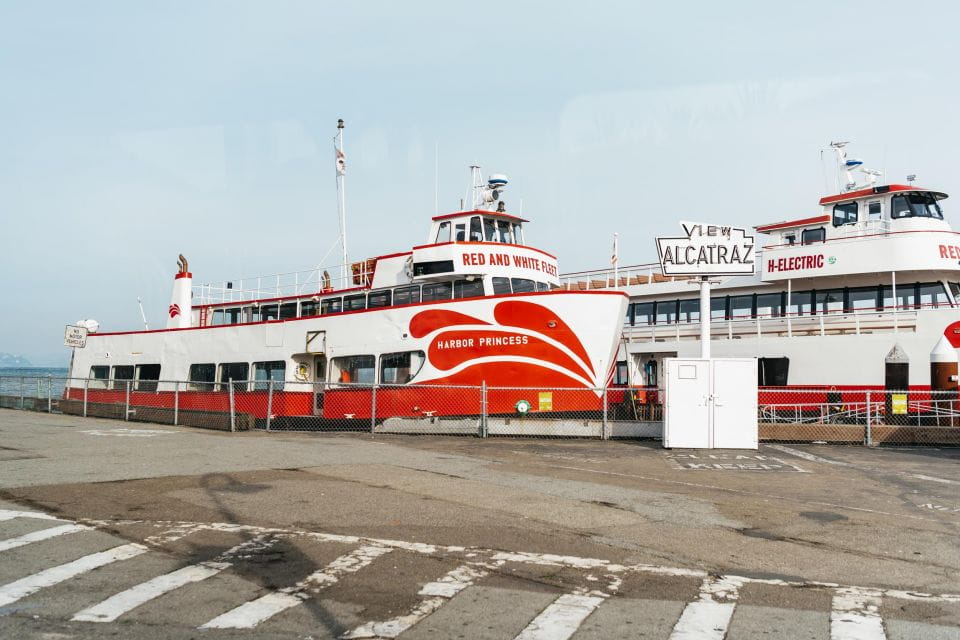 San Francisco: Movie Filming Locations Bus Tour - Why Book This Tour