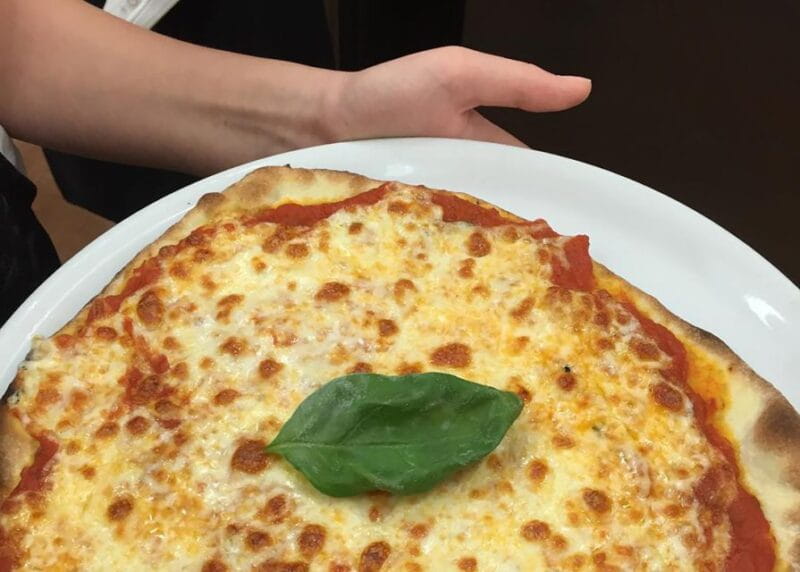 San Gimignano: 2-Hour Pizza Class & Wine Tasting - Who Should Book This Experience?