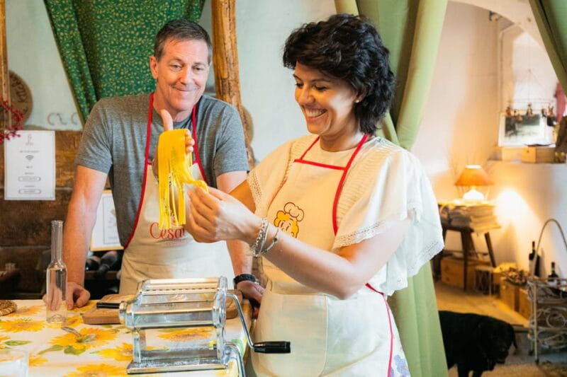 San Gimignano: Pasta Class & Wine Tasting at Local's Home - The Experience: What to Expect in Detail