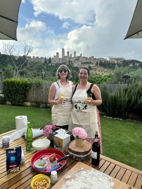San Gimignano: Pasta-Making Class with Aperitif - The Breathtaking Setting: Views and Gardens