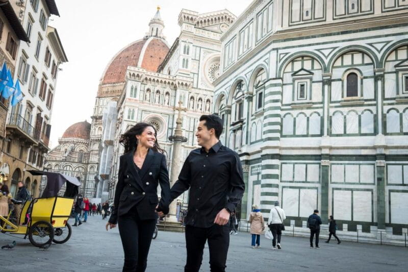 San Gimignano photo service, shoot for couples and families - Authentic Tuscan Photo Service for Couples and Families: A Practical Review