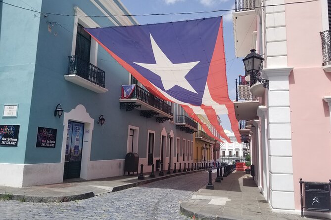 San Juan Done Right! - Walking Tour - Visiting Casa Blanca Museum