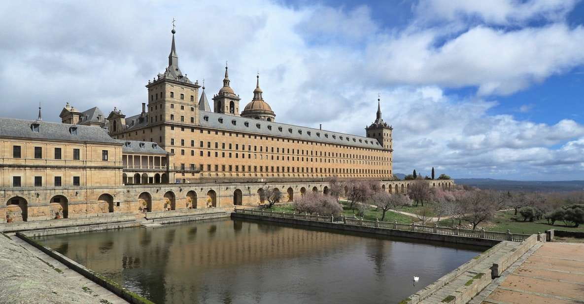 San Lorenzo De El Escorial: Monastery and Site Guided Tour - Historical Significance