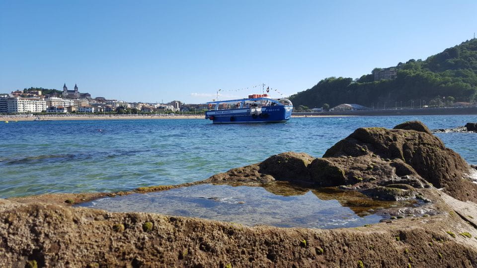 San Sebastian: Boat Tour With Stop at Santa Clara - Customer Feedback