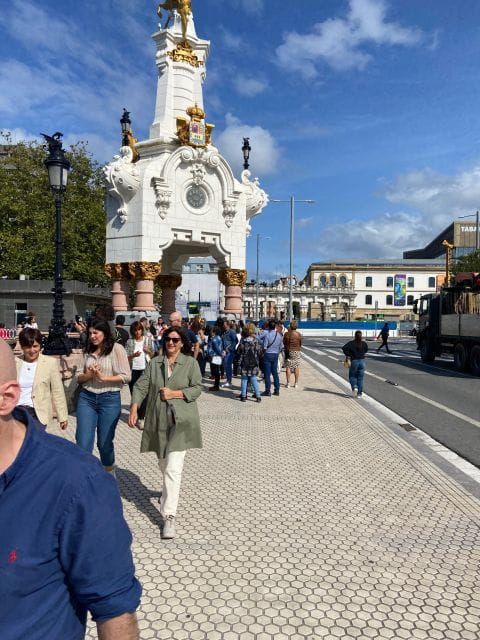 San Sebastián: Cultural Walking Tour - Tour Highlights