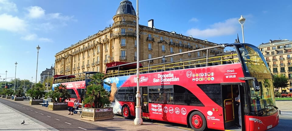 San Sebastian: Hop-On Hop-Off City Tour Bus - Accessibility and Amenities