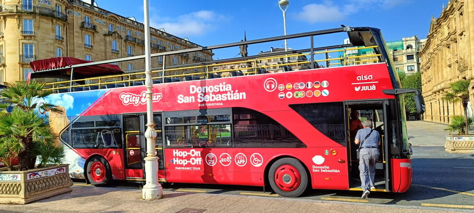 San Sebastian: Hop-On Hop-Off City Tour Bus - Customer Feedback and Ratings