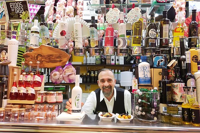 San Sebastian Pintxo, Wine & Market Foodie Tour (Small Group) - Market Tasting Highlights