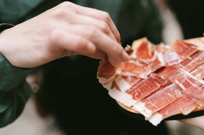 San Sebastian: Pintxos and Wine Tour - Key Points / Takeaways