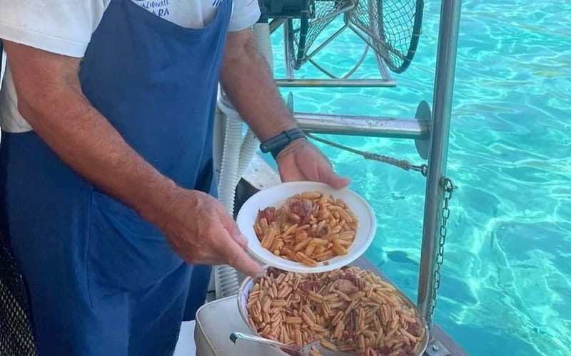 San Teodoro: Fishing trip and lunch with fresh catch and diving among the islands - FAQ