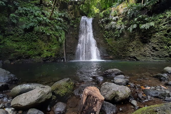 Sanguinho hike, Salto do Prego Waterfall and Furnas hotsprings - The Sum Up