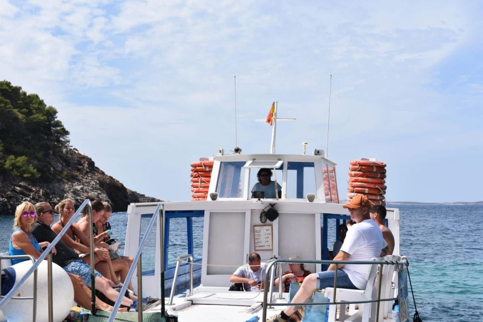 Sant Antoni: Round-Trip Ferry Transfer to Cala Salada Beach - Things To Know