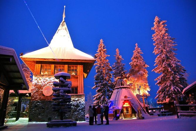 Santa Claus Village Guided Tour & Arctic Animals Adventure - Crossing the Arctic Circle