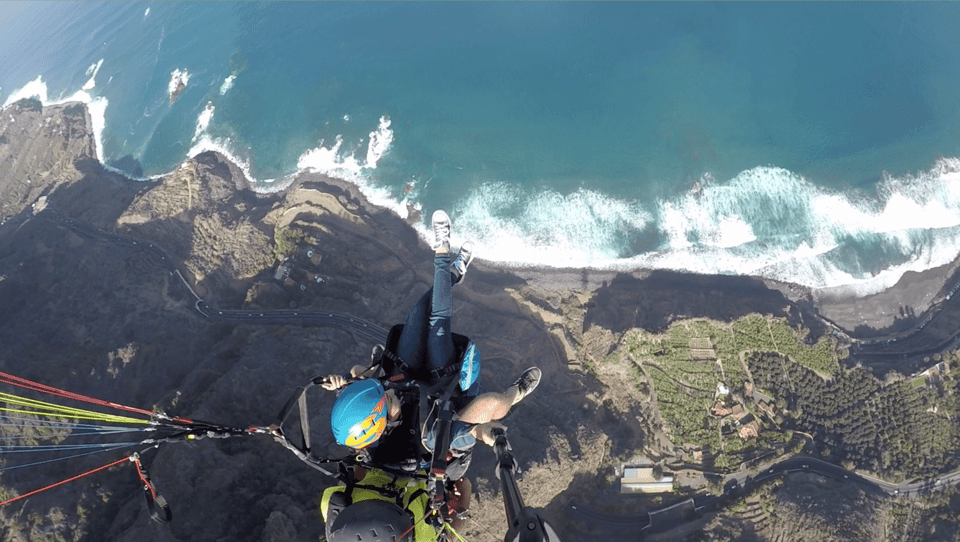 Santa Cruz De Tenerife: Performance Flight Experience - Landmarks and Scenery