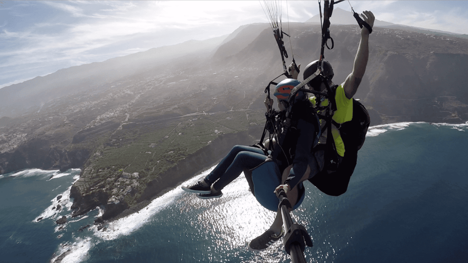 Santa Cruz De Tenerife: Performance Flight Experience - Included Amenities