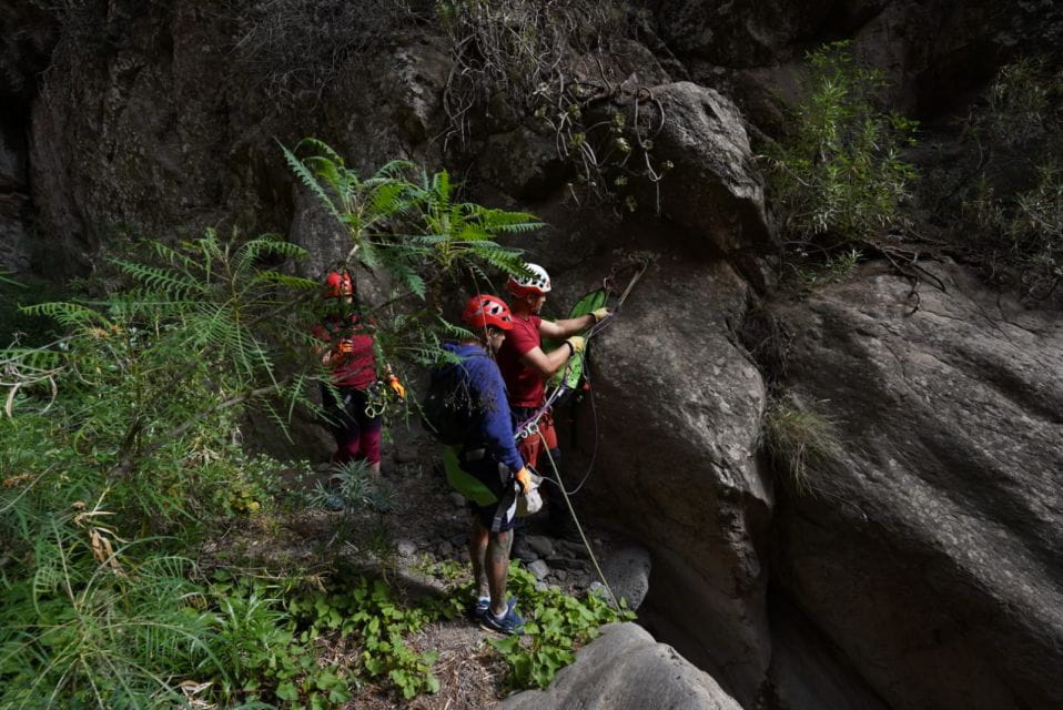 Santa Cruz De Tenerife: Vilaflor Canyoning Tour - Customer Reviews