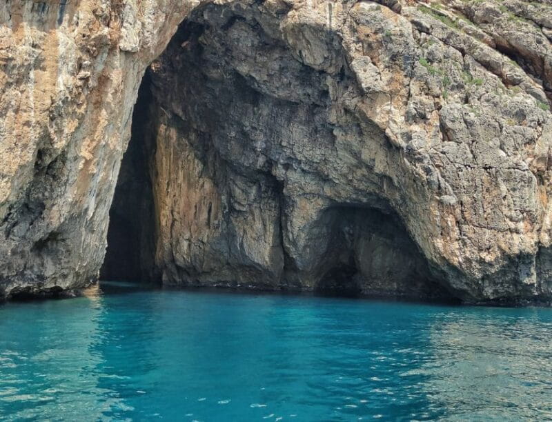 Santa Maria di Leuca: Caves Boat Tour - Authenticity and Experience Quality