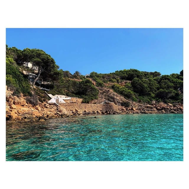 Santa Ponsa: Private Boat Rental with Driving Instructions - FAQs