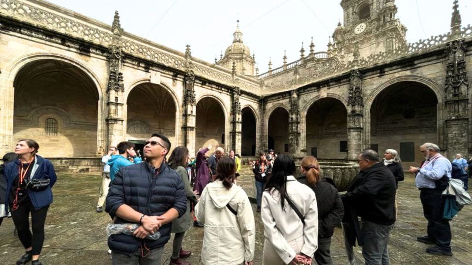 Santiago: City Tour With Cathedral of Santiago Entry Tickets - Tips for First-Time Visitors