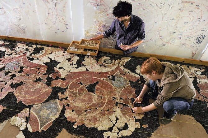 Santorini , Akrotiri tour by a licensed guide - Similar Experiences and Add-Ons