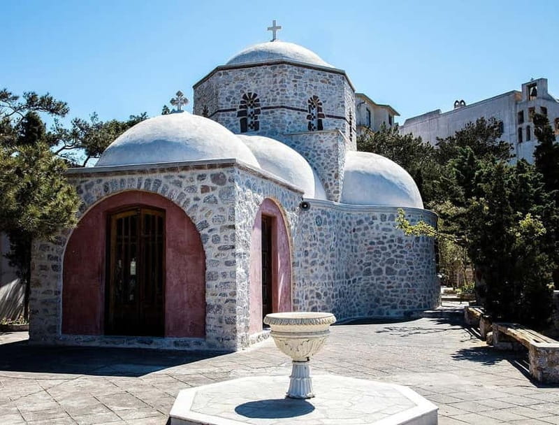 Santorini: Amazing Santorini - 8-Hour Private Tour - Tasting Santorini’s Wines and Olive Oils