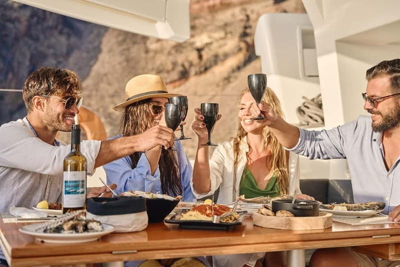 Santorini: Caldera Classic Catamaran Cruise w/ Meal & Drinks - Key Points / Takeaways