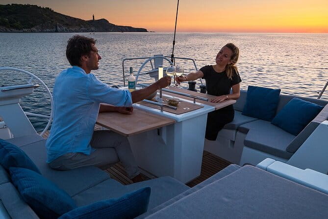 Santorini: Caldera Private Sailing Boat Cruise with Beneteau Oceanis 46.1 - An In-Depth Look at the Itinerary and What You Can Expect