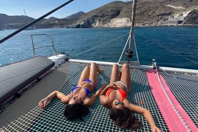 Santorini Catamaran Cruise 5-Hour Private Sailing Experience - Food, Drink, and Atmosphere