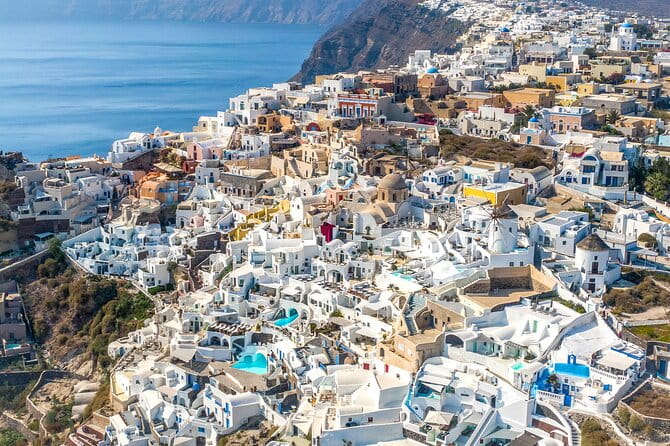 Santorini Chauffeur - Who is This Tour Best For?