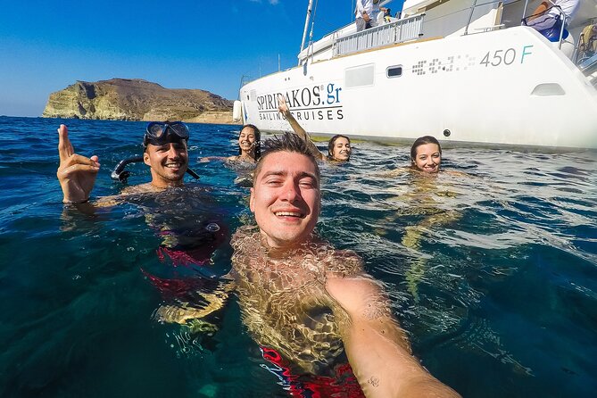 Santorini Classic Catamaran Cruise With Meal Drinks and Transfers - Tour Group Size Limit