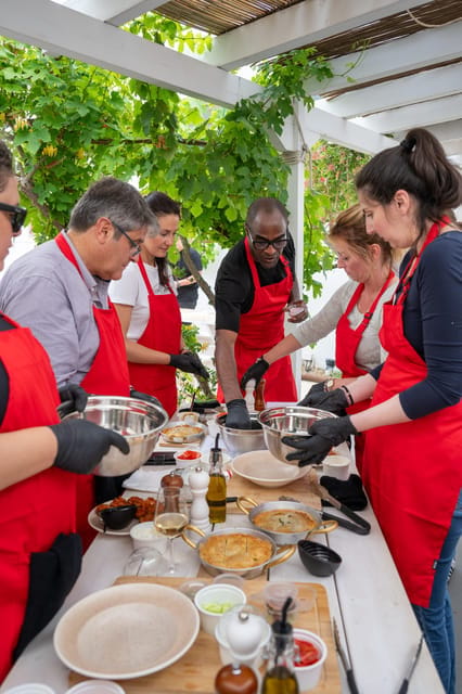 Santorini: Cooking Class with Lunch and Wine Tasting - Price and Logistics: Is It Worth It?
