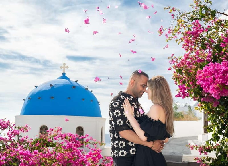 Santorini Couple Photo Session - Who Should Book This?