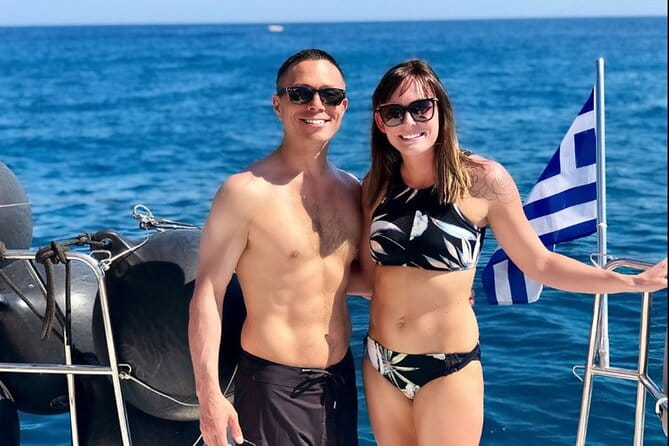 Santorini Cruise Port: 4-Hour Private Luxury Caramaran Cruise - Starting at Santorini’s Old Harbor