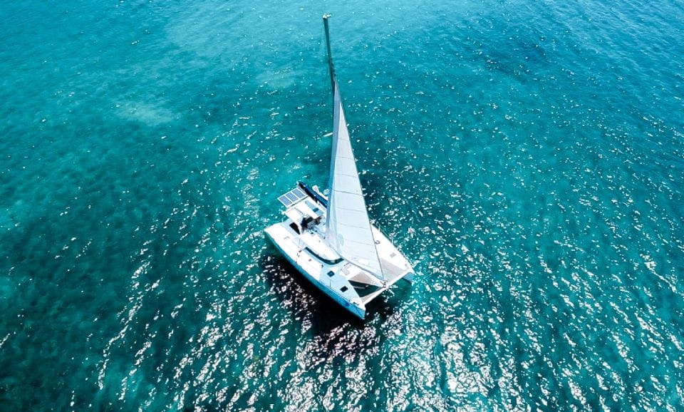 Santorini: Day Cruise With Meal & Open Bar - Key Points