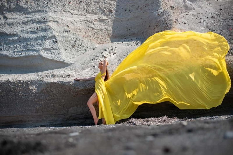 Santorini Flying Dress Photo Shoot - The Experience: What You Can Expect from Start to Finish