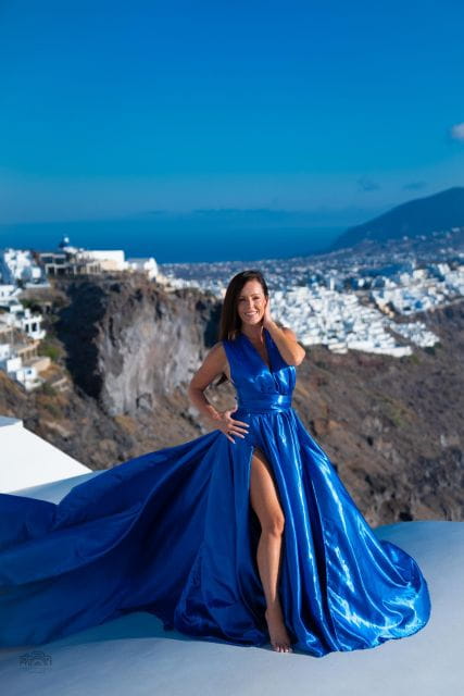 Santorini: Flying Dress Photoshoot - Experience Details