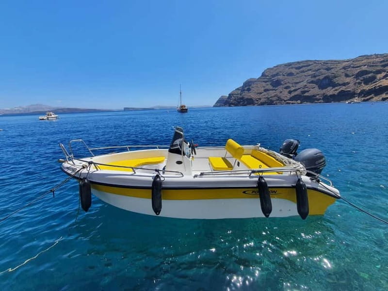 Santorini: license free boat in Santorini - Who Should Consider This Experience?