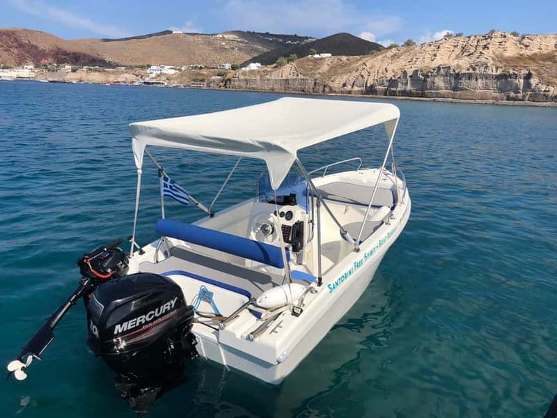 Santorini: License-Free Boat Rental with Ice, Water, & Fruit - Experience in Focus: Santorini’s License-Free Boat Rental with Ice, Water, & Fruit