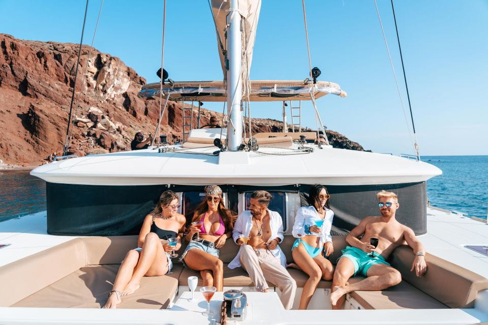 Santorini: Luxury Catamaran Cruise With Lunch, BBQ & Drinks - Key Points