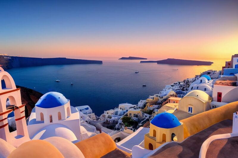 Santorini: Must See Private Tour (Shore Excursion) - Exploring Oia: The Iconic Sunset Village