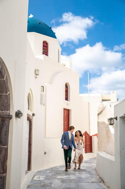 Santorini photography tour in Oia Village for 1,5 hour - Price and Value: Is It Worth It?