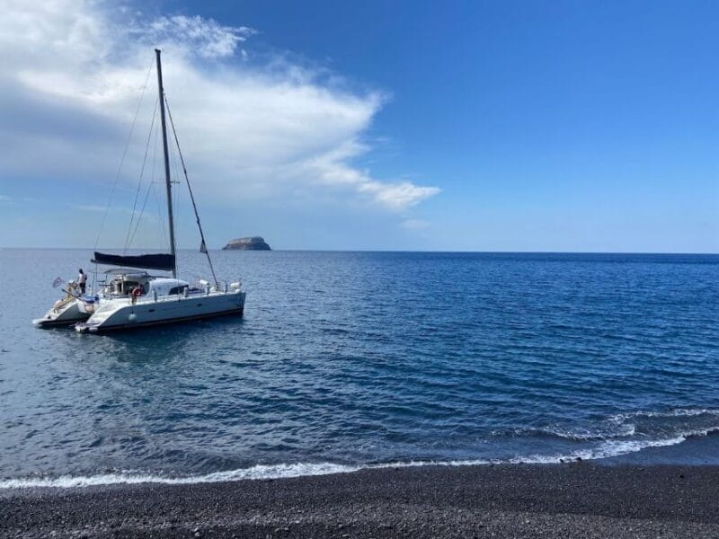 Santorini: Private All-In Catamaran Cruise, with Food|Drinks - Unwinding and Returning to Port