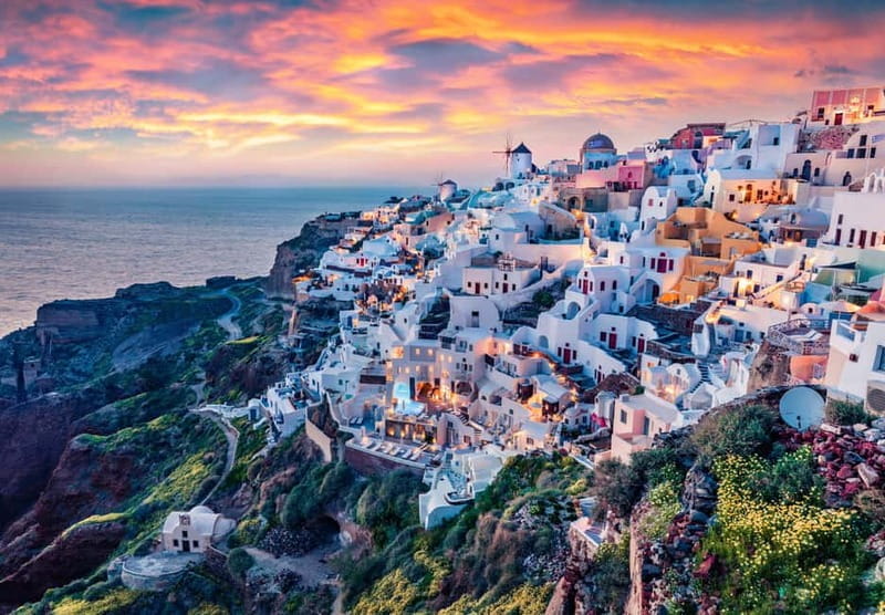Santorini: Private Guided Sightseeing Day Tour - Key Points / Takeaways