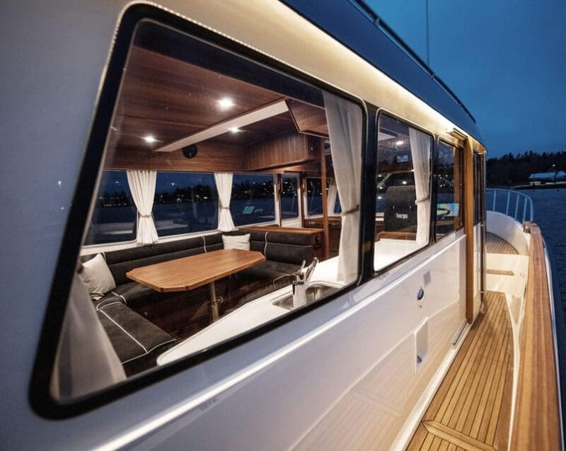 Santorini: Private Motor Yacht Cruise with Meal & Open Bar - Price & Logistics